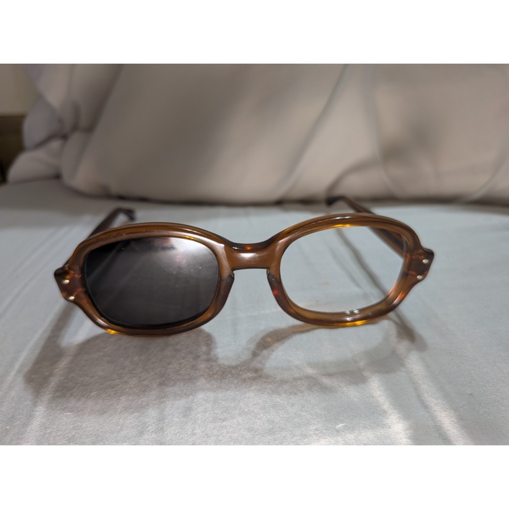 Vintage ROMCO 4 1/2- 5 1/2 Sunglasses  Brown Square Frames size 48[]18 140